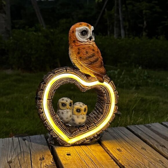 New Solar Outdoor Garden Statue, Waterproof Solar Owl Light for Outside Yards